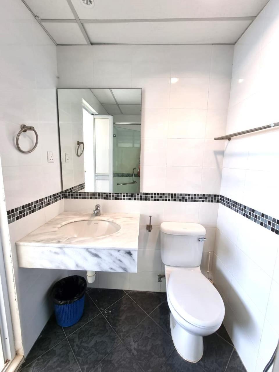 Green Ocean Seaview Apartment Batu Ferringhi Exterior foto