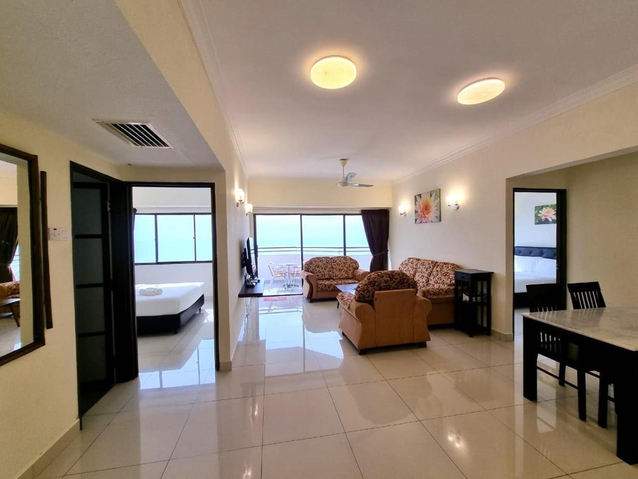 Green Ocean Seaview Apartment Batu Ferringhi Exterior foto