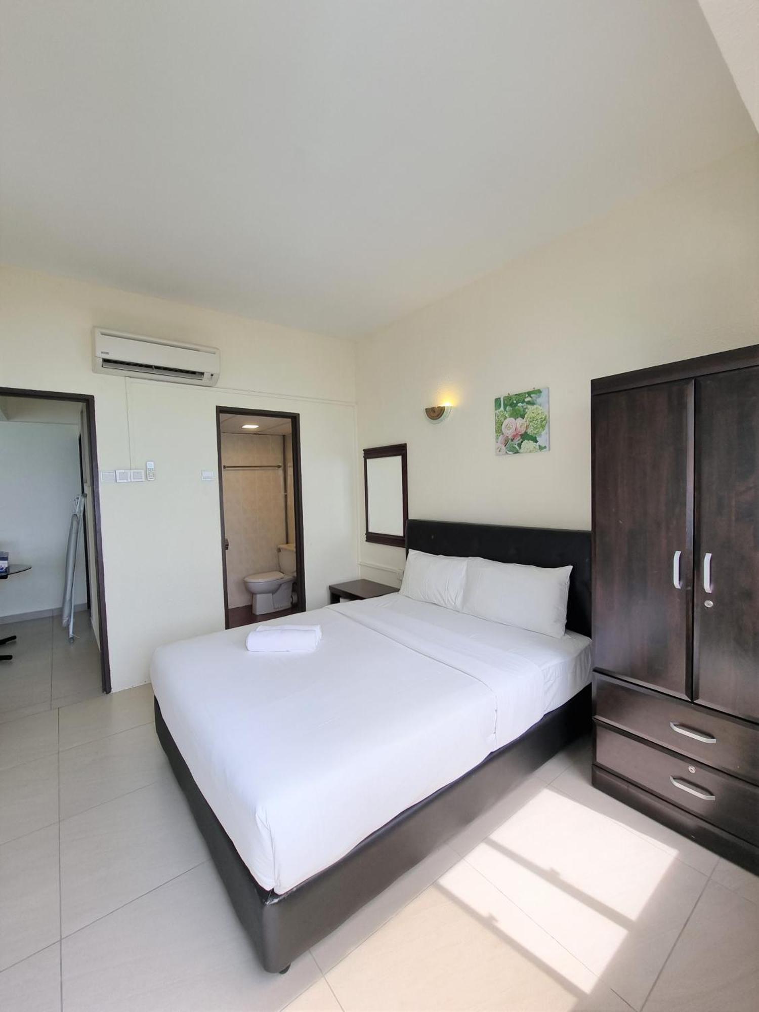 Green Ocean Seaview Apartment Batu Ferringhi Exterior foto