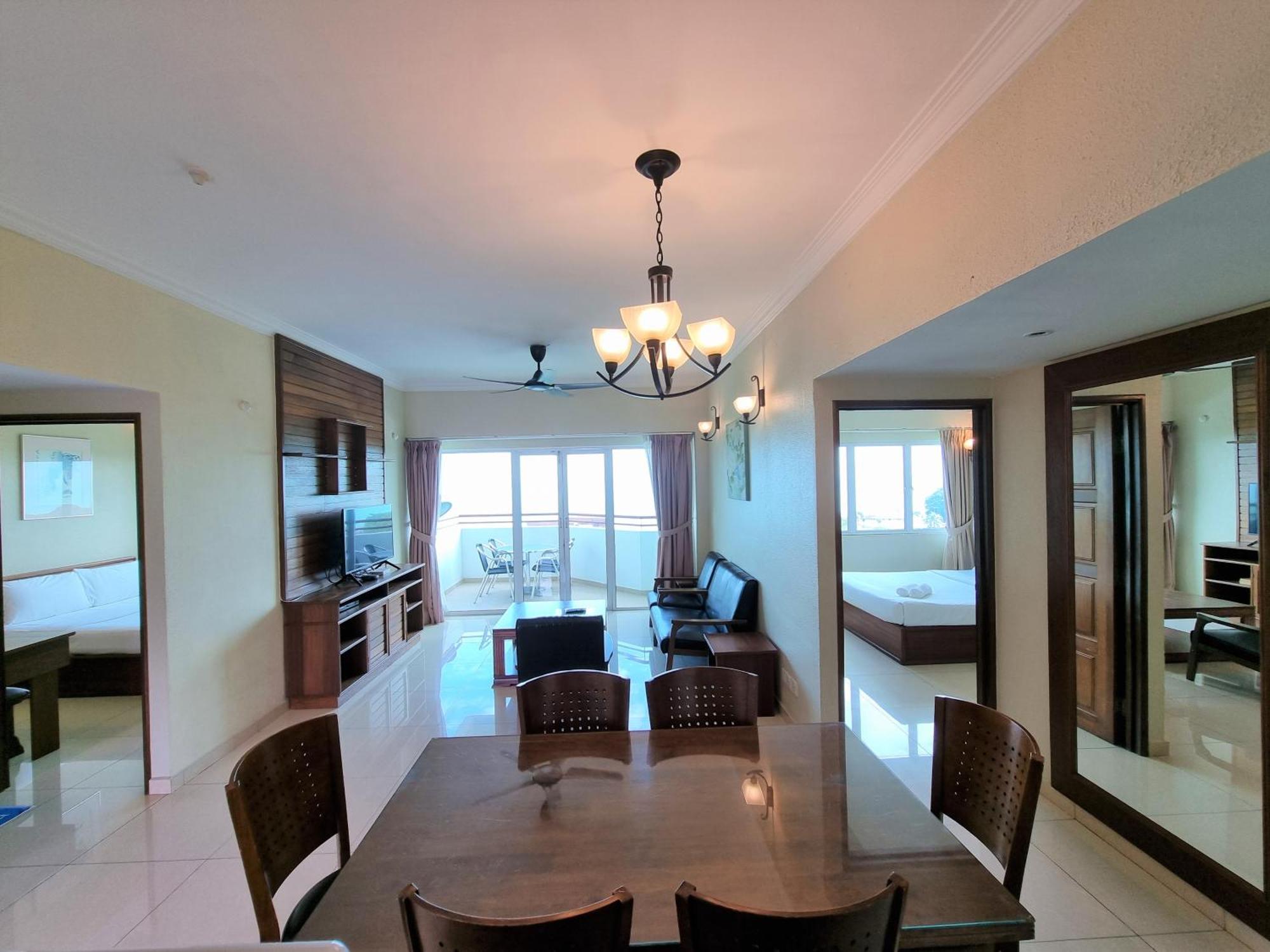 Green Ocean Seaview Apartment Batu Ferringhi Exterior foto