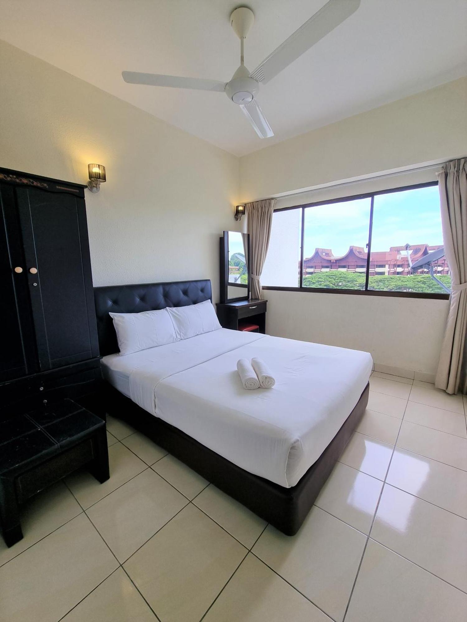Green Ocean Seaview Apartment Batu Ferringhi Exterior foto