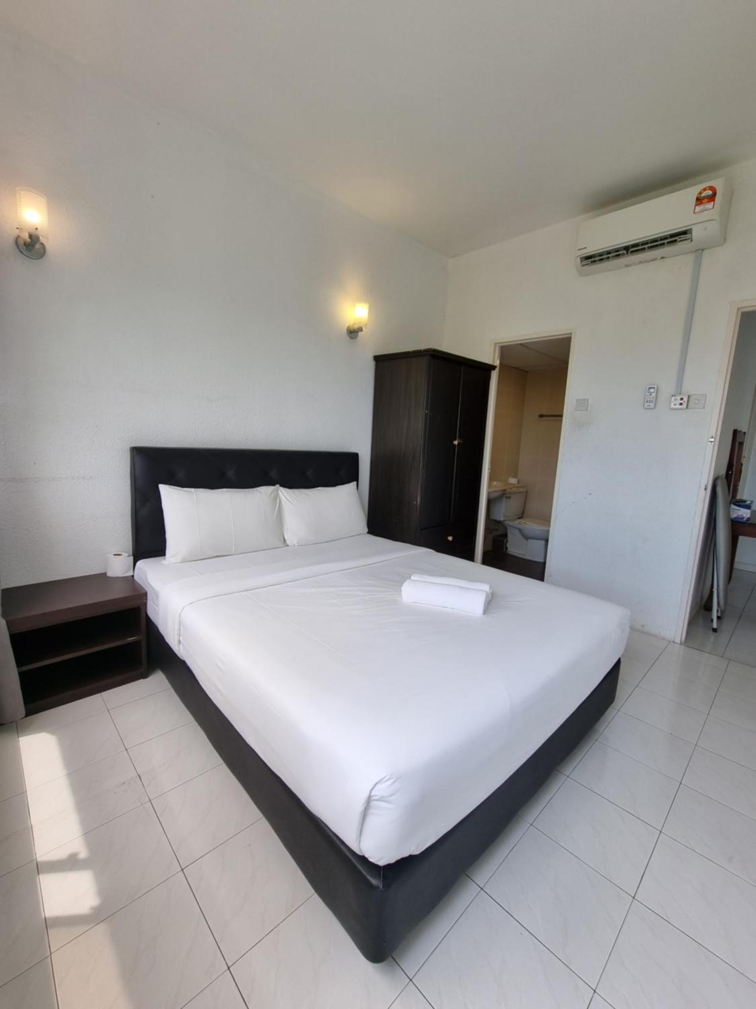 Green Ocean Seaview Apartment Batu Ferringhi Exterior foto