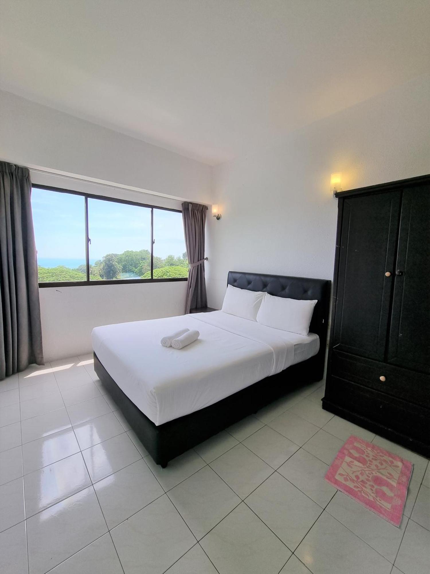 Green Ocean Seaview Apartment Batu Ferringhi Exterior foto