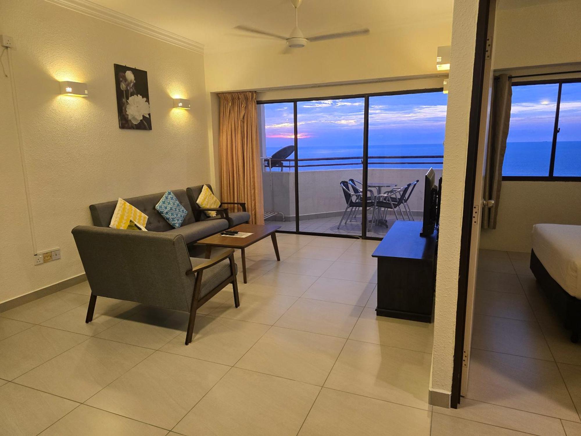 Green Ocean Seaview Apartment Batu Ferringhi Exterior foto